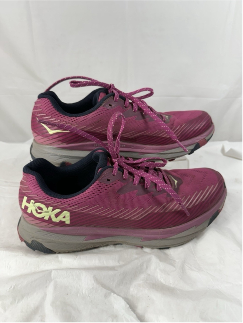 HOKA ONE ONE WOMEN'S TORRENT 2 RUNNING SHOES FESTIVAL FUCHSIA US 8.5 - Picture 2 of 16